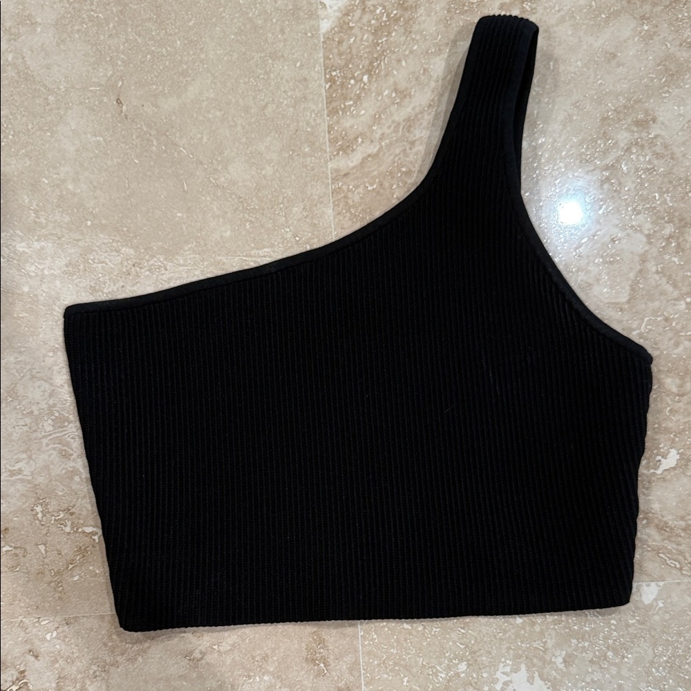 Babaton Elegant Black Knit Top